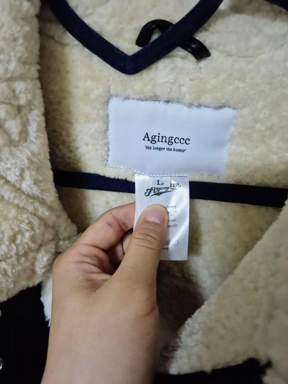 Agingccc 블랙 무스탕 자켓 L 상품이미지4