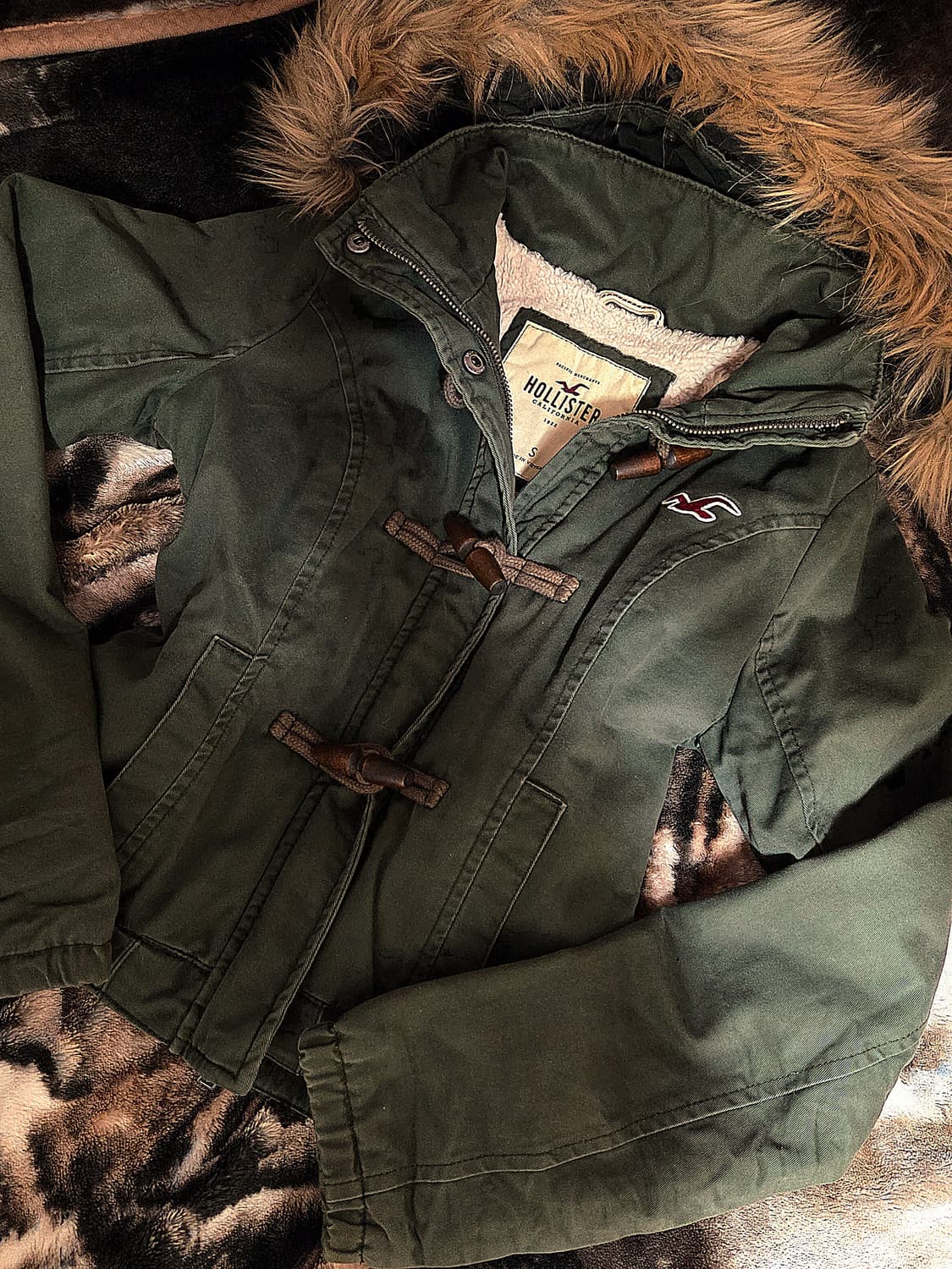 홀리스터 떡볶이 슬림핏 울프죠 야상 S 상품이미지1