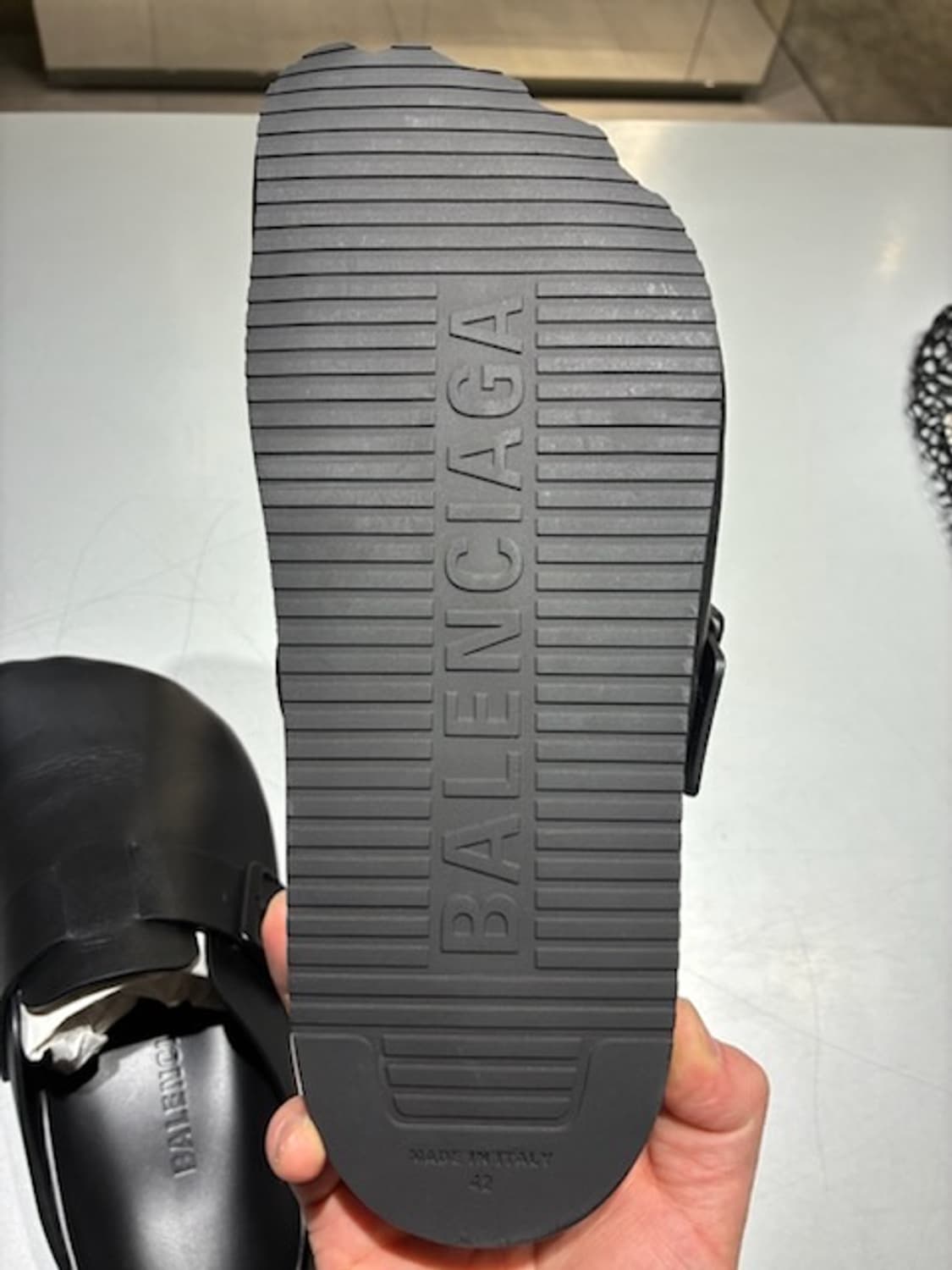 발렌시아가 선데이뮬 레더 블랙 상품이미지3