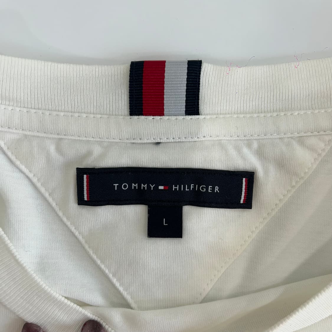 Tommy hilfiger 타미힐피거 사이드로고 화이트 롱슬리브 상품이미지6