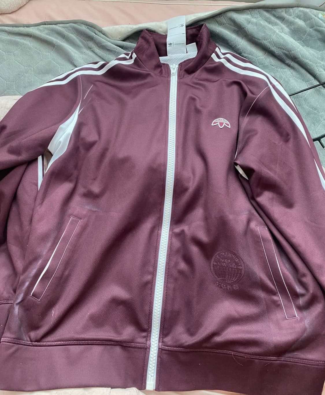 아디다스 알렉산더왕 트랙탑 상품이미지1