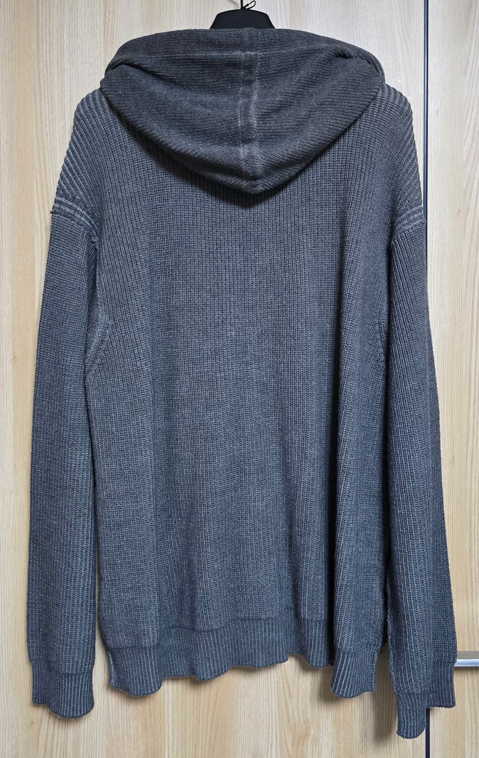 [준지][M] 23fw 가먼트다잉 데미지 니트 상품이미지2