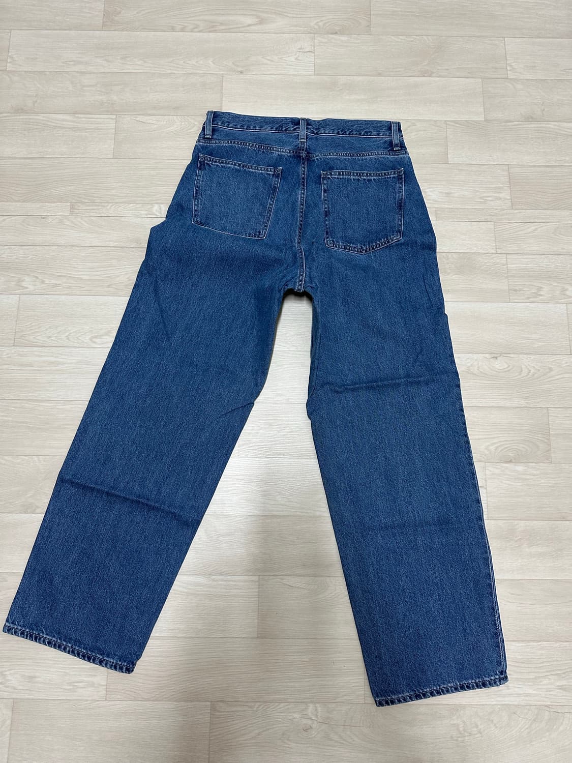 유니클로 와이드스트레이트 진 31사이즈 상품이미지2