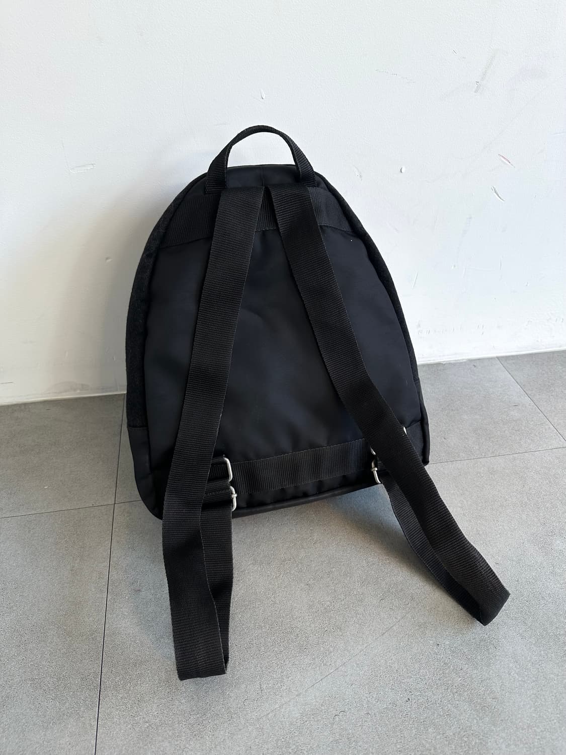 돌체앤가바나 울 백팩 상품이미지4