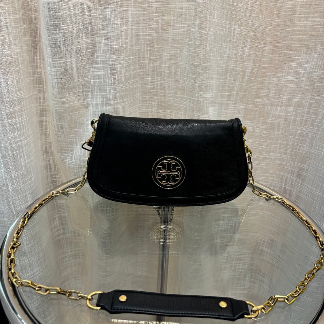 정품 토리버치 레바 클러치 크로스백     상품이미지1