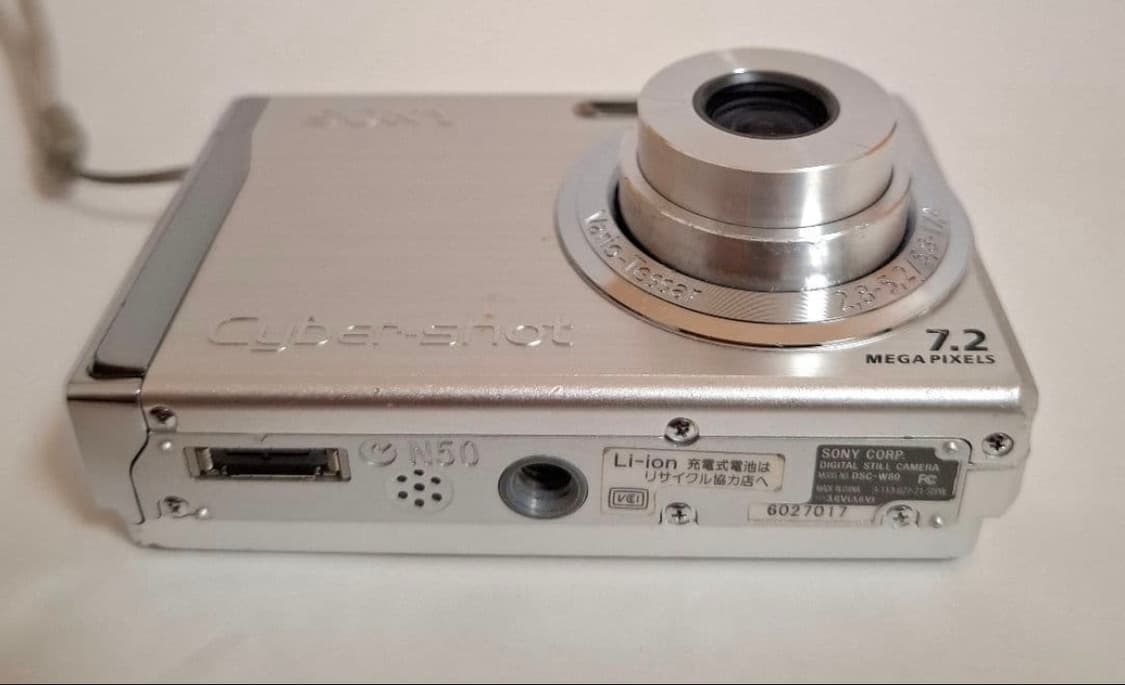 소니 사이버샷 dsc-w80 디지털카메라 빈티지카메라 올드 아이폰 상품이미지6