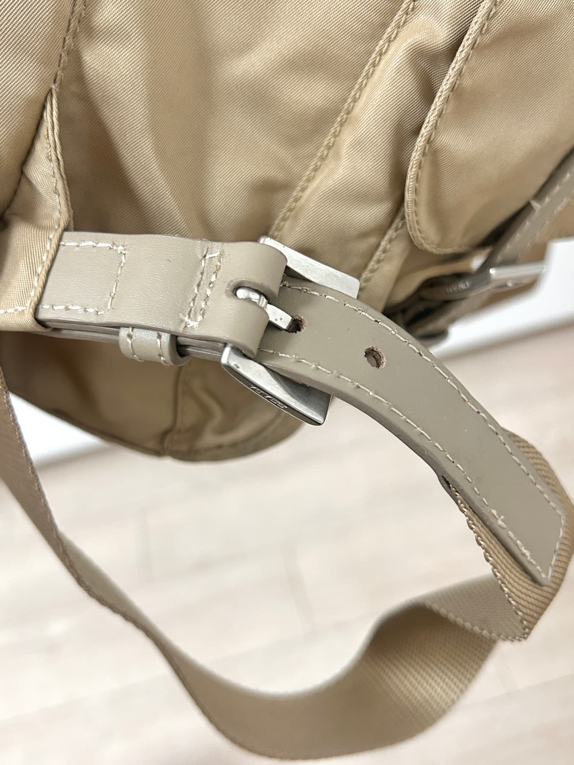 (정품)프라다 백팩 포코노 베이지 스몰 상품이미지8