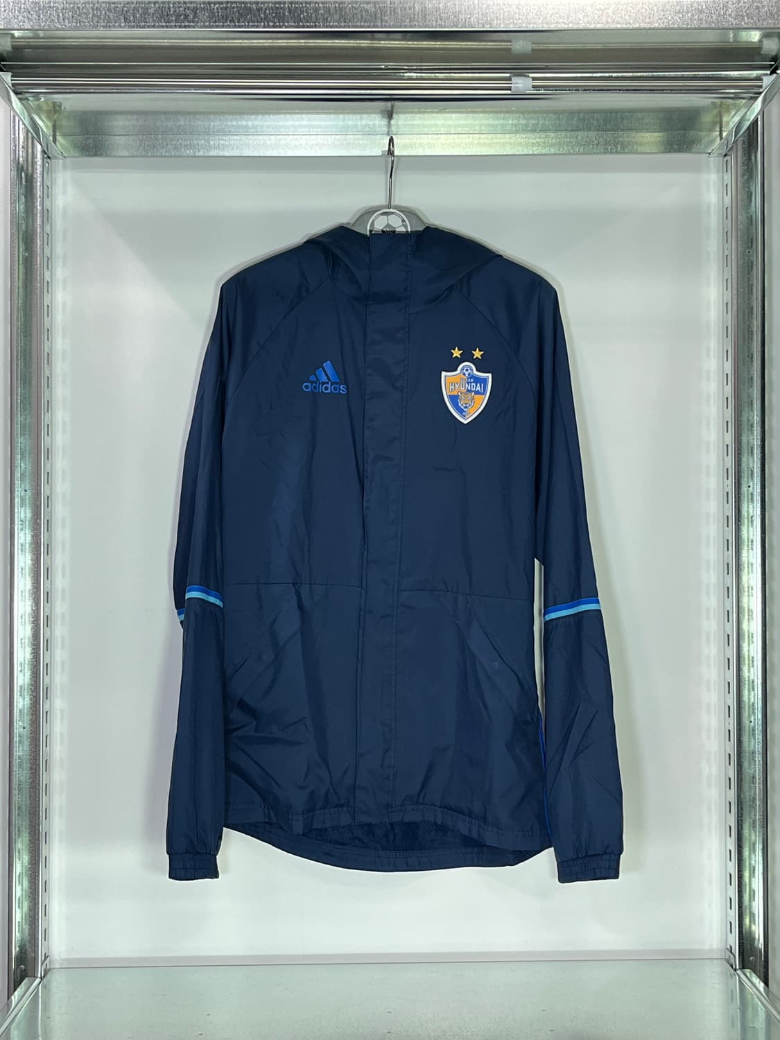 아디다스 울산 HD FC 바람막이 상품이미지1