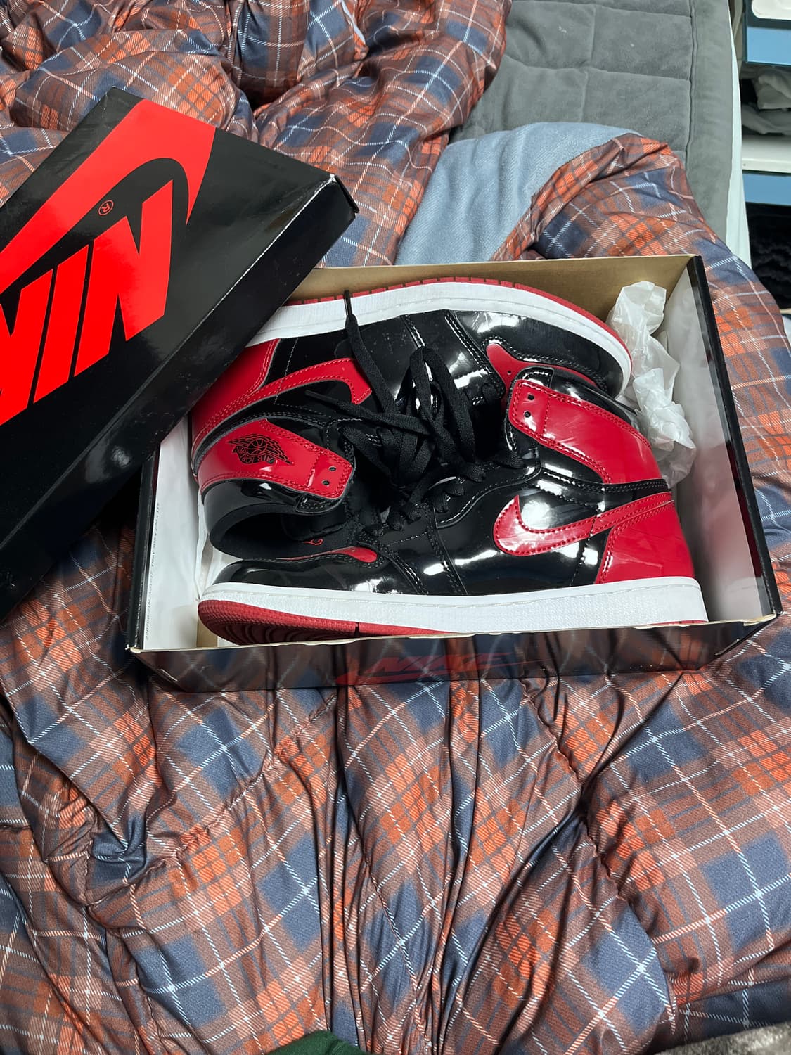 조던 1 브레드 페이던트 상품이미지1