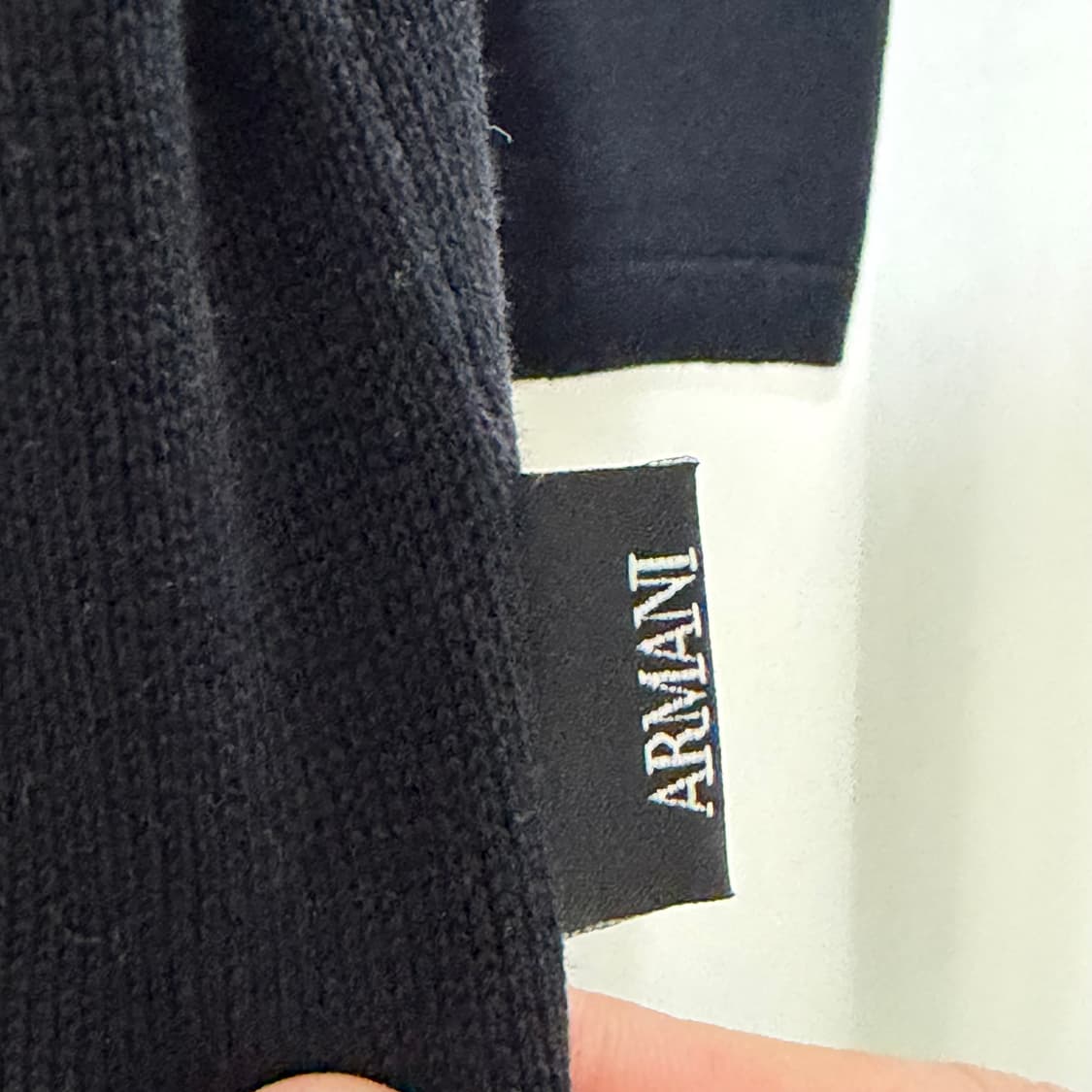 아르마니 꼴레지오니 니트 집업 상품이미지3