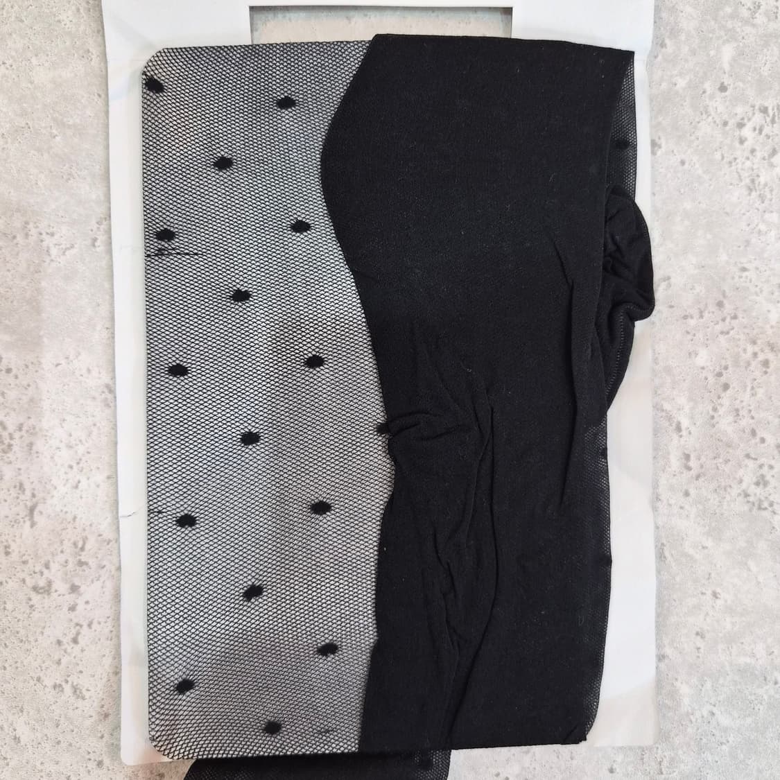 CELINE  팬시 서포트 블랙도트 팬티스타킹 상품이미지2