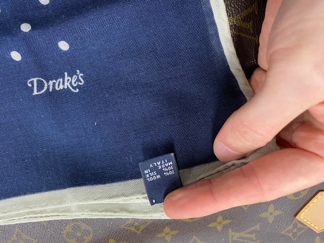 드레익스(Drake's) 폴카도트 네이비 포켓스퀘어(행거치프) 상품이미지2