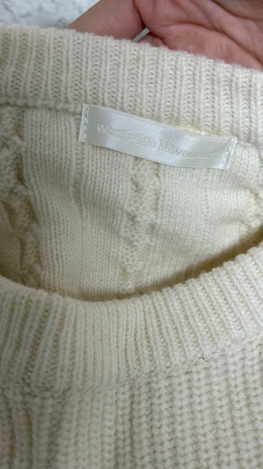 월스와일무브먼트 니트 상품이미지4