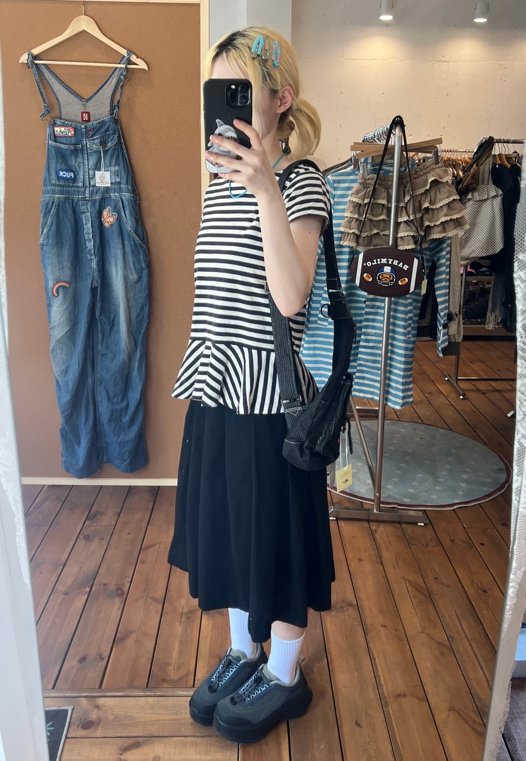 폴로 블랙 스트라이프 프릴 반팔 상품이미지3