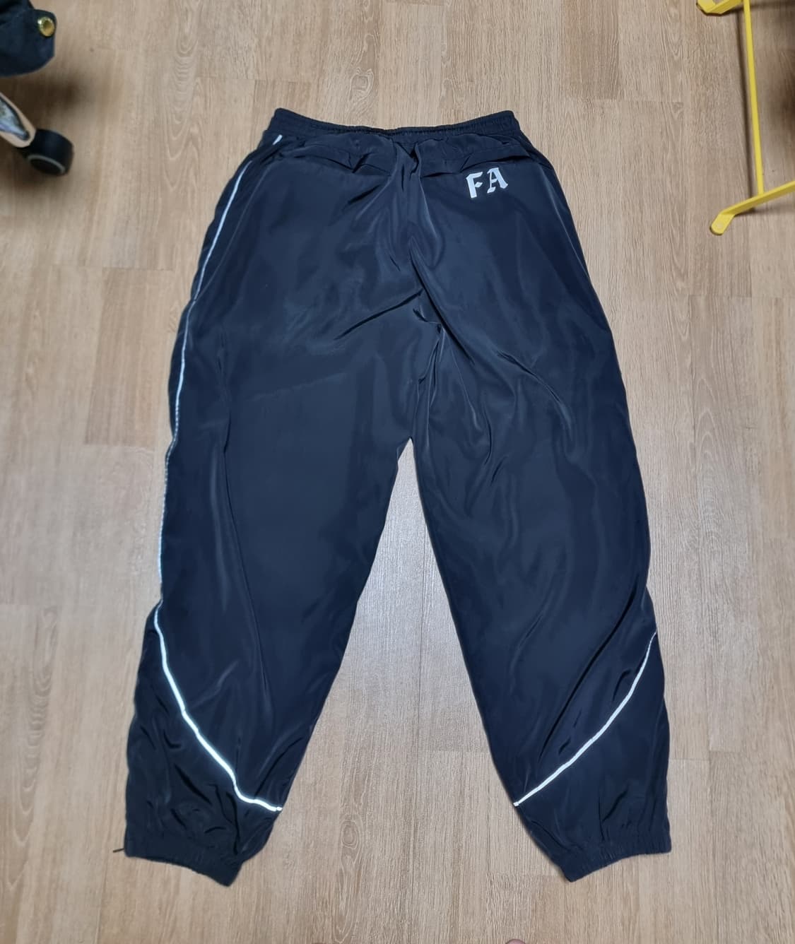 퍼킹어썸 리플렉티브 나일론 트랜팬츠 XL 상품이미지2