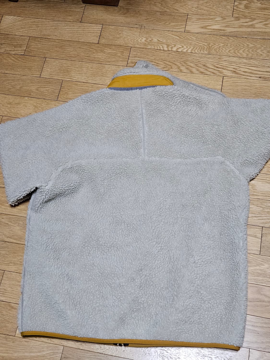 파타고니아 레트로 x 펠리칸 골드 플리스 후리스 양털 자켓 상품이미지7