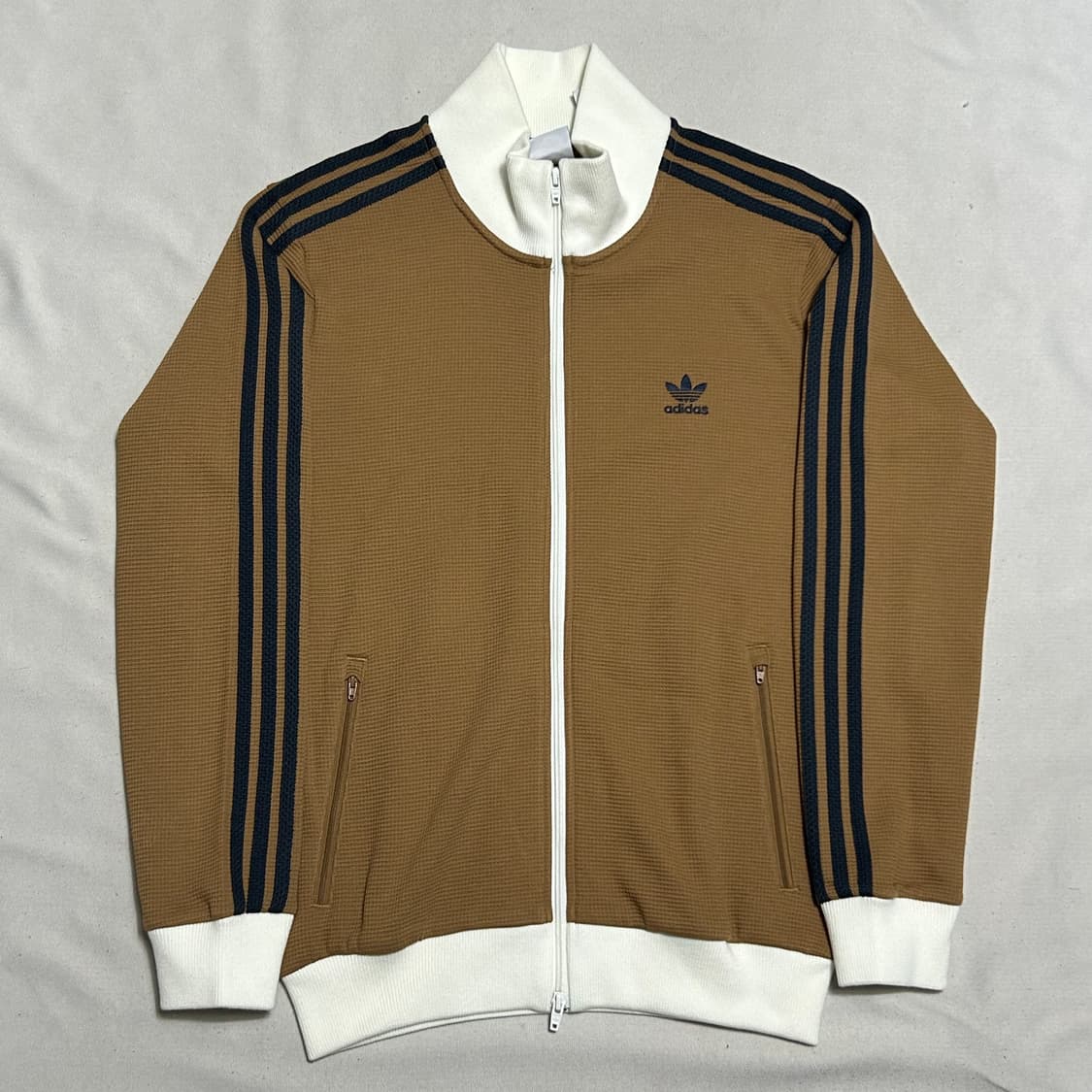 L 아디다스 베켄바우어 와플 트랙탑 상품이미지2