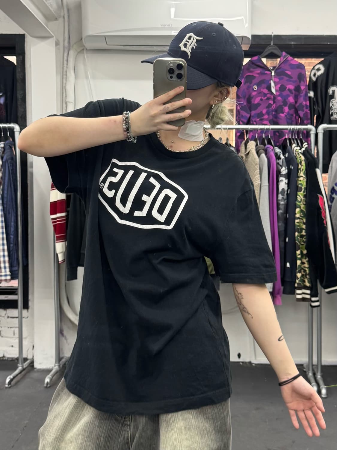 데우스 빅로고 티셔츠 상품이미지6