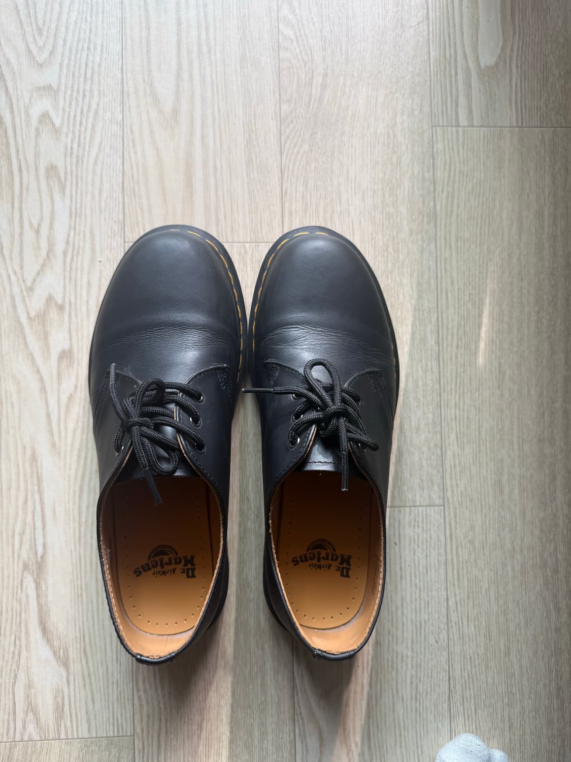 닥터마틴 상품이미지1