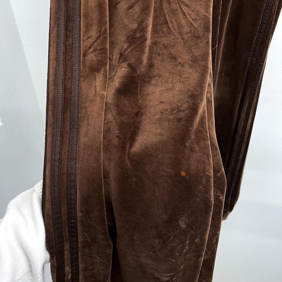 아디다스 스펠아웃 3스트립 브라운 벨루어 트레이닝 셋업 상품이미지8