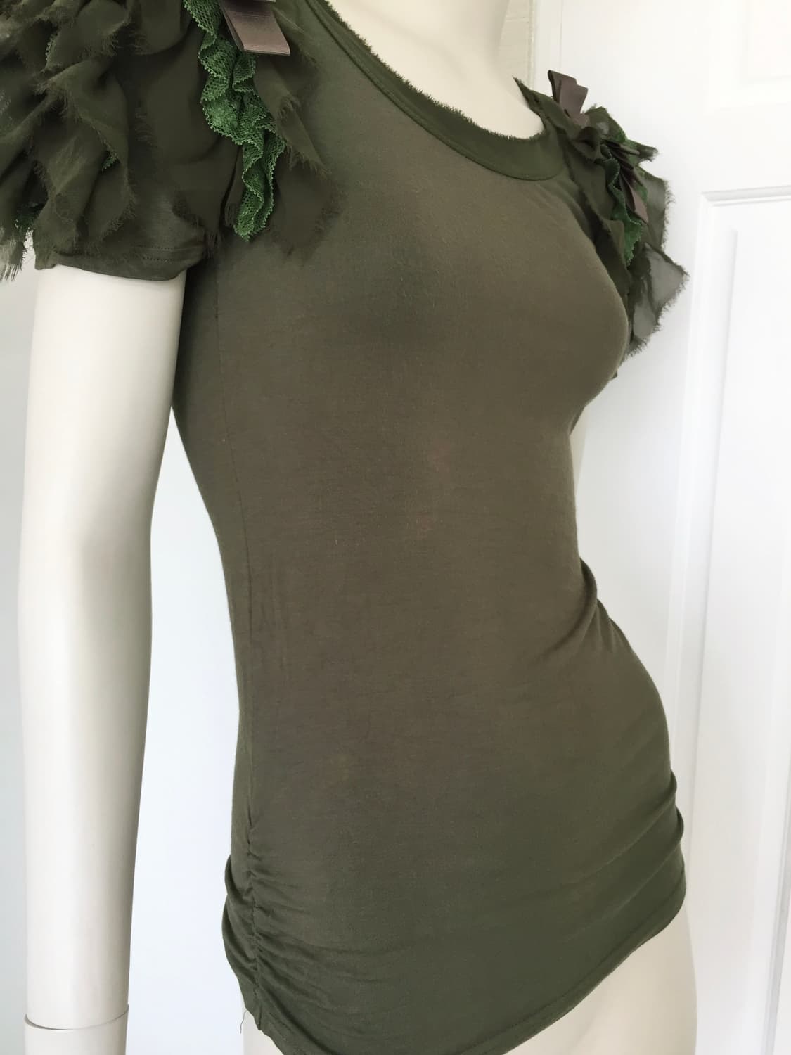 Women’s Decorative Sleeve Detail Top 상품이미지4