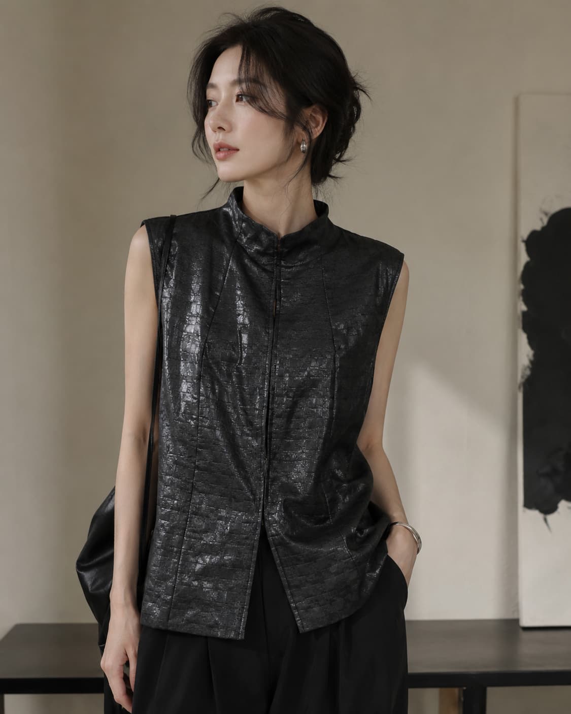 [66~77]  HIROKO BIS 메탈릭 스퀘어 패턴 후크 베스트 상품이미지1