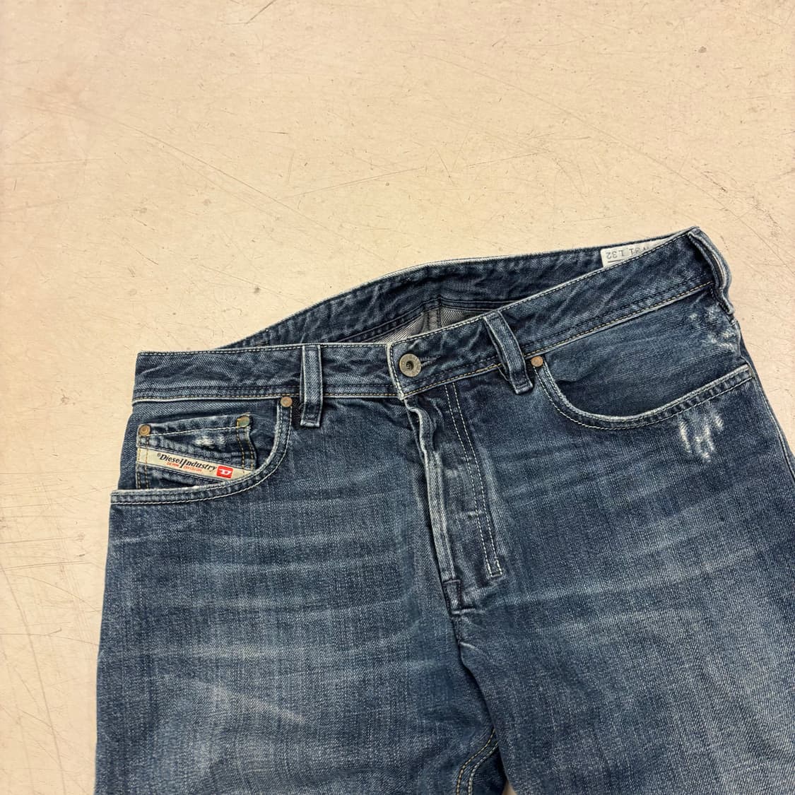 디젤 데미지 워싱 데님 팬츠 상품이미지2