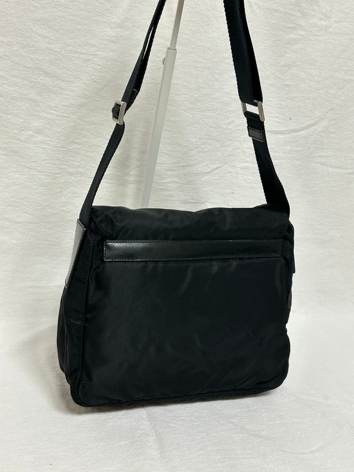 정품 프라다 포코노 나일론 메신저백 크로스백 숄더백 주우재백 상품이미지5