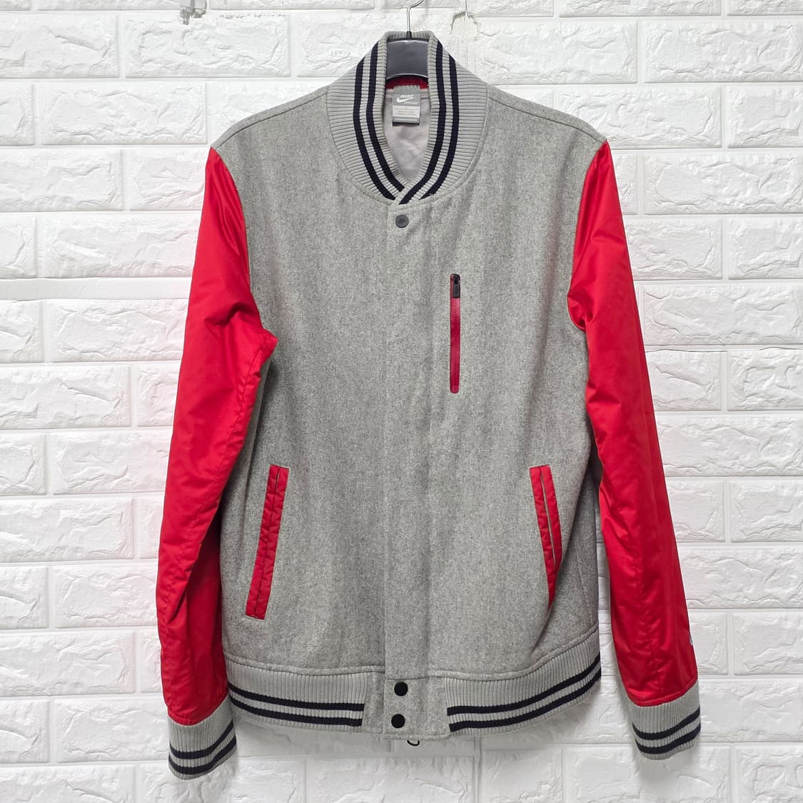 택포) 나이키 울/폴리에스터  봄버 바시티 자켓 L egb 상품이미지1