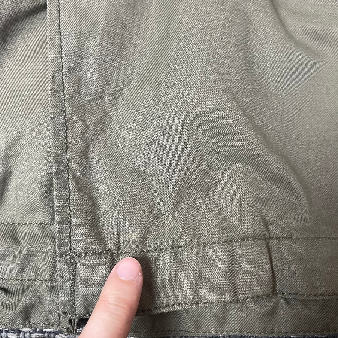 써스데이 아일랜드 투포켓 카키 야상 점퍼 S 상품이미지7