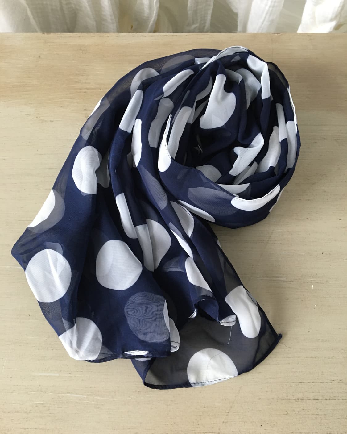  dot pattern scarf 상품이미지1