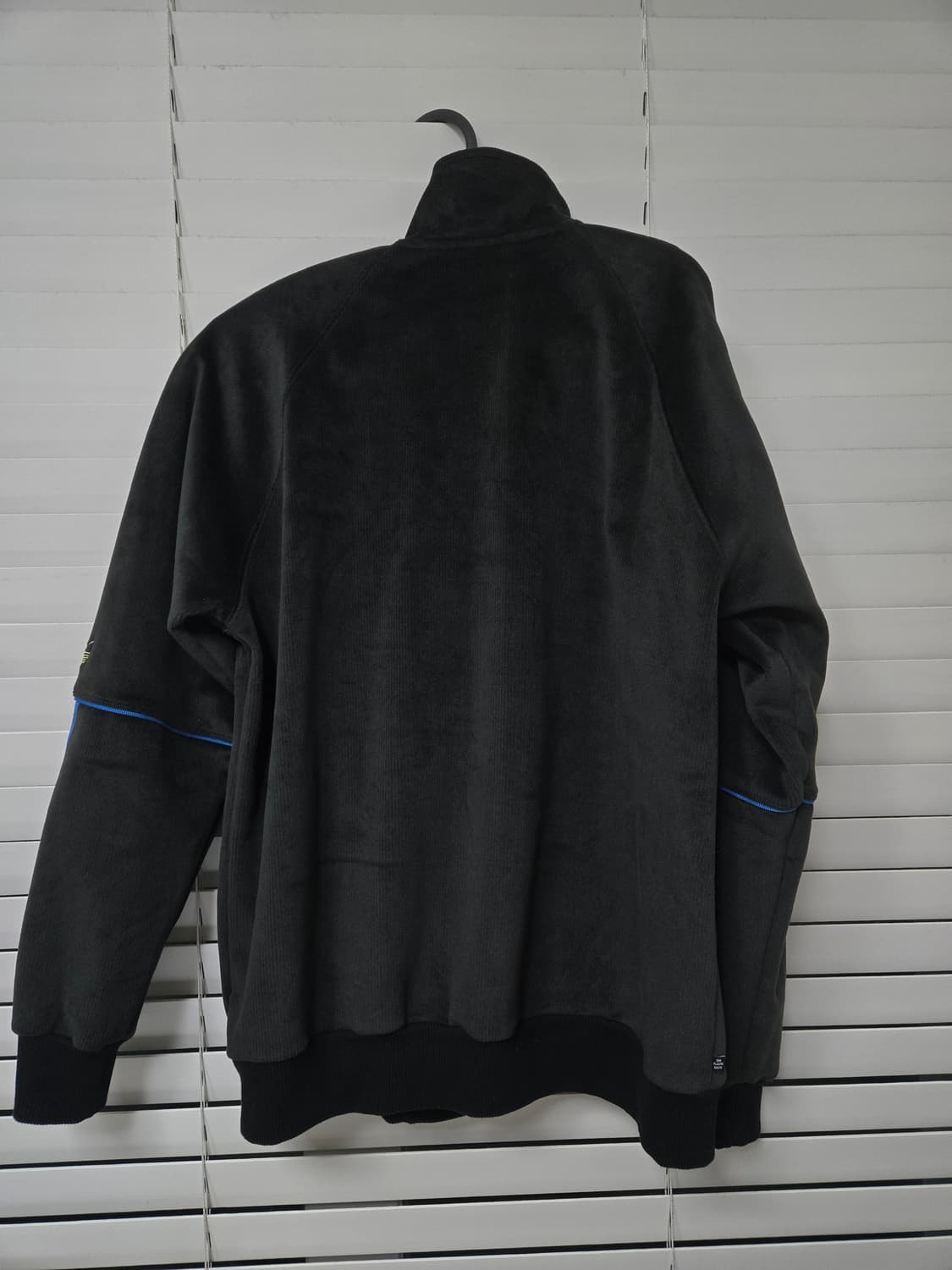 아디다스 타이션 벨루어 트랙탑m 상품이미지2