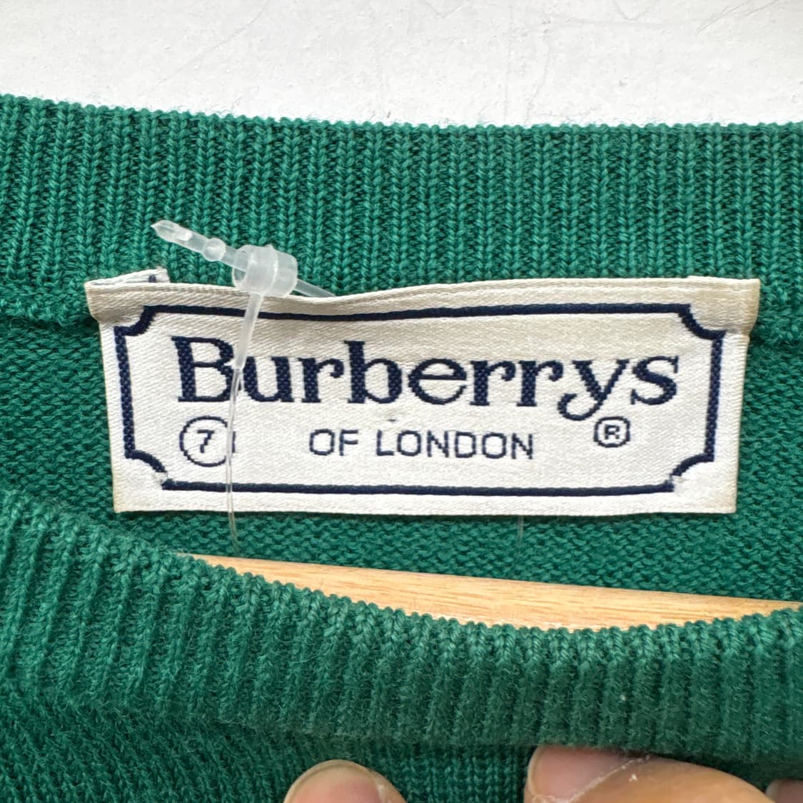 버버리 그린 니트 스웨터 남성 L 상품이미지4