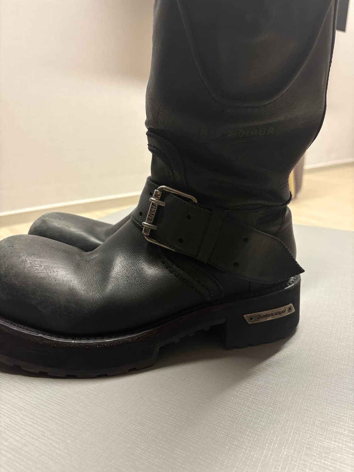 발렌시아가 베놈부츠 42사이즈 상품이미지8