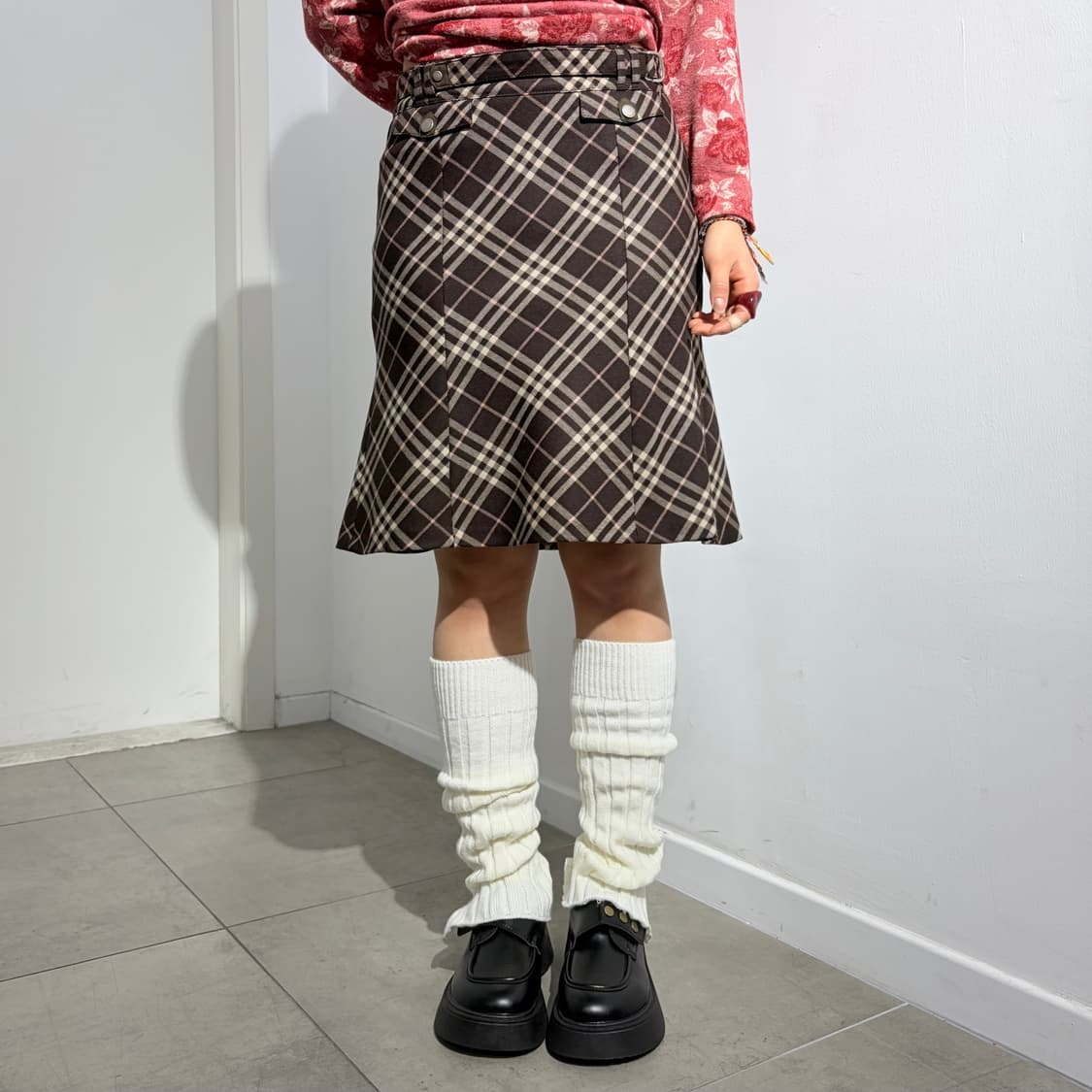 버버리 초코 브라운 미디 스커트 상품이미지2