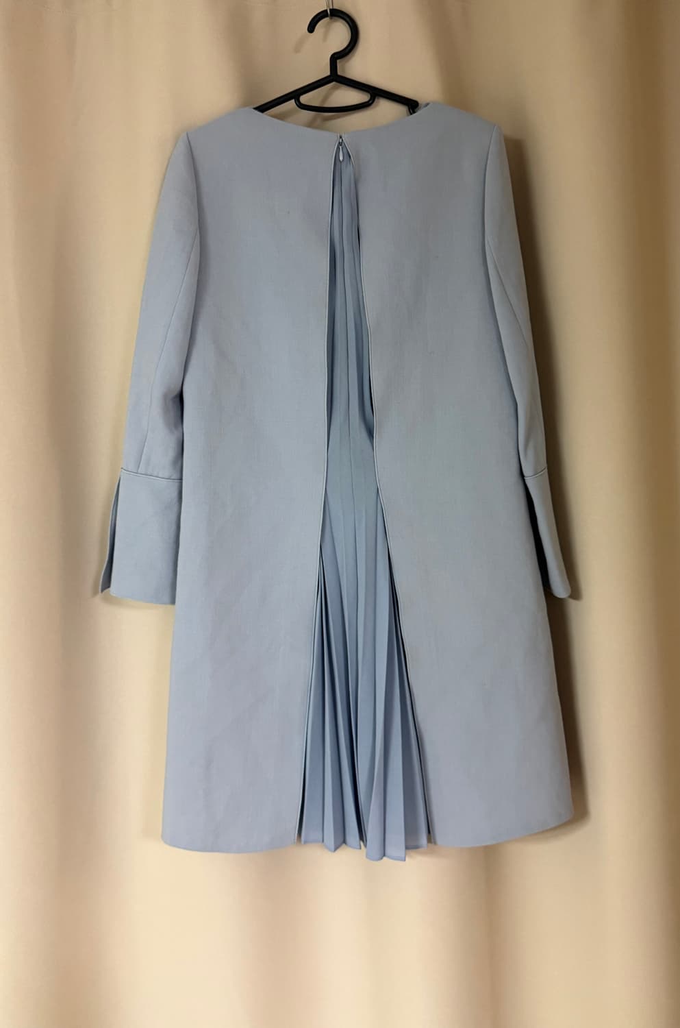 MINE(마인) 하늘색 플리츠 원피스 상품이미지4