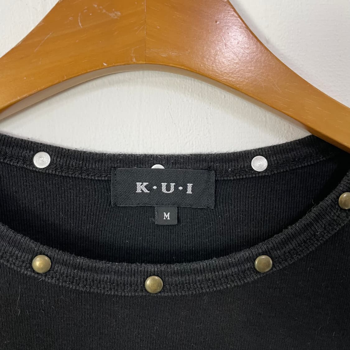K-U-I 블랙 롱슬리브 상품이미지4