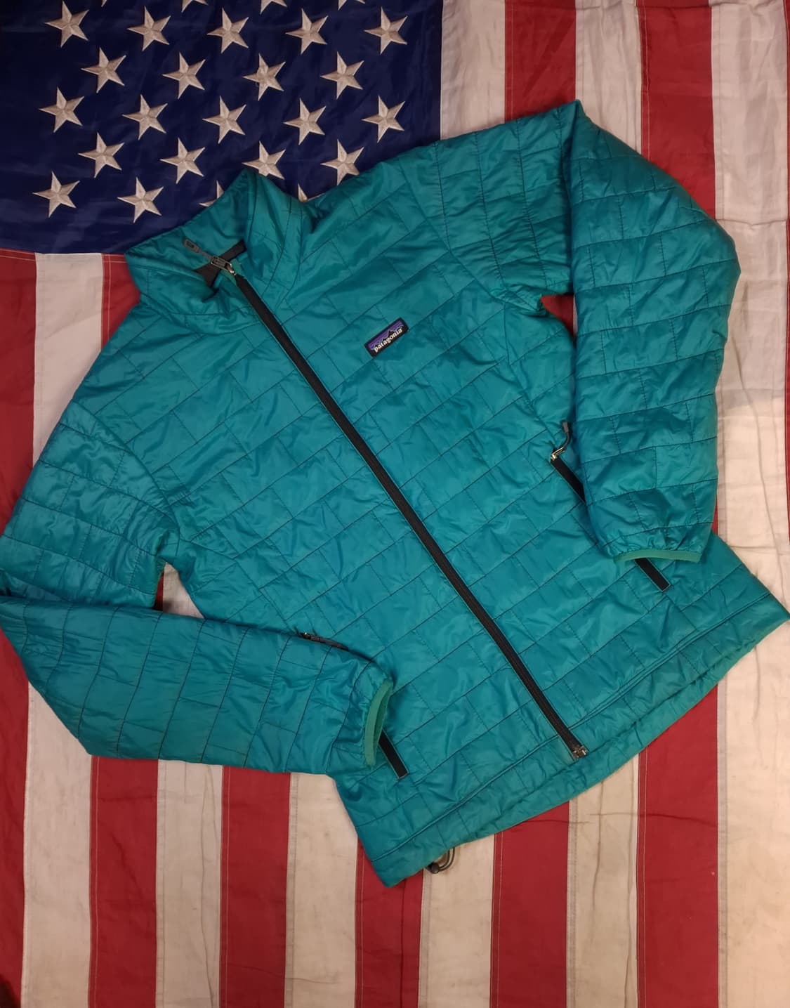 오리지날 파타고니아 나노 퍼프 프리마로프트 자켓 상품이미지2