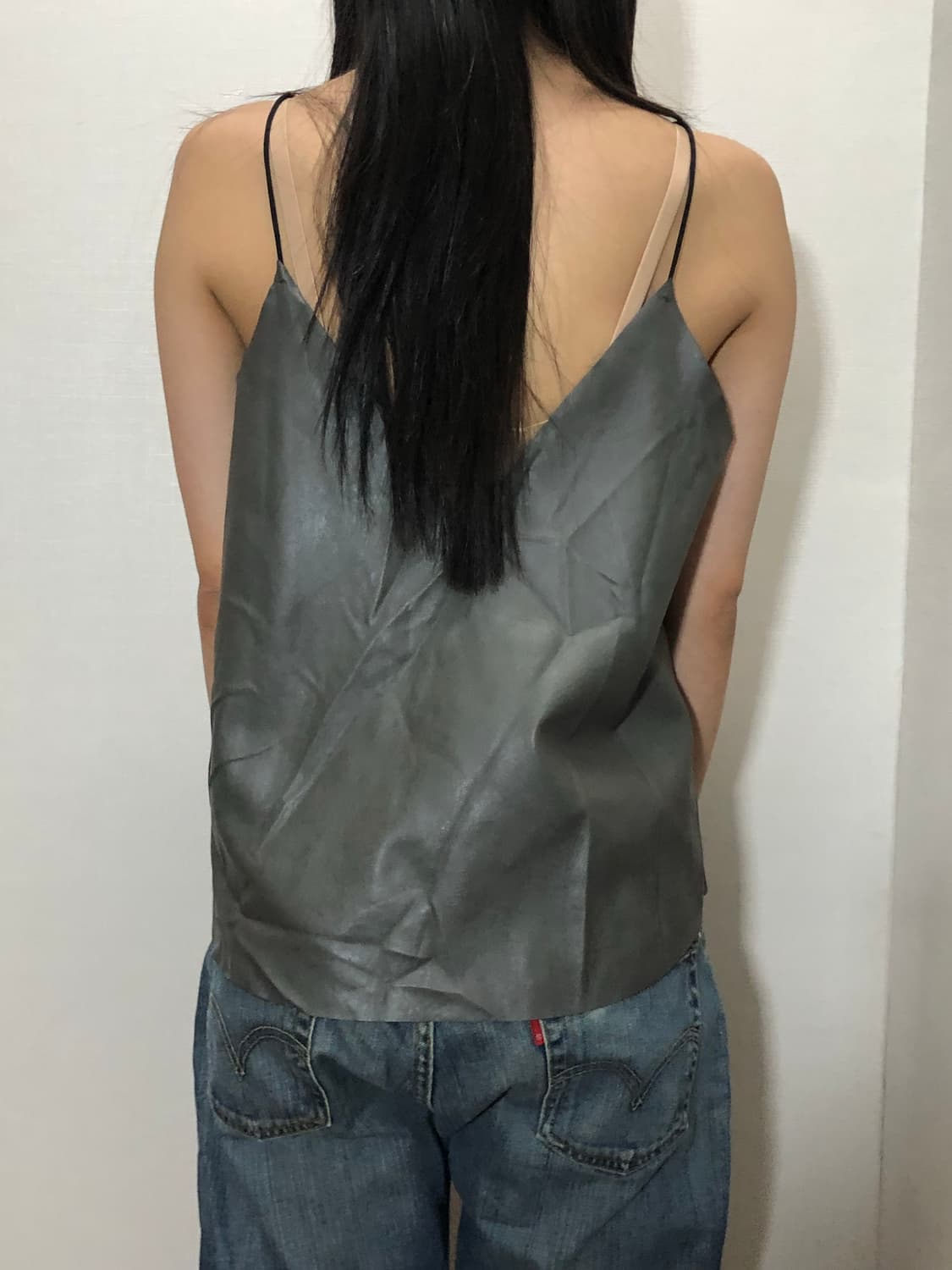 빈티지 그레이 레더 슬리브리스 상품이미지5