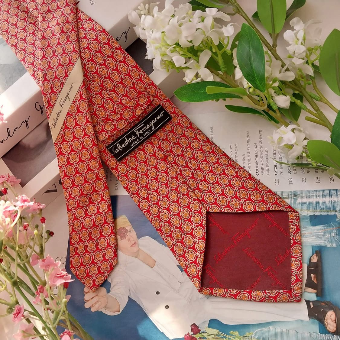 페라가모 실크 레드&오렌지 모티프 넥타이 9.9cm A+등급 K1570 상품이미지5