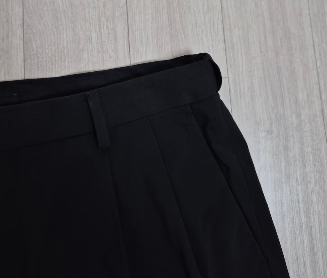 무신사스탠다드 투턱 와이드 슬랙스 상품이미지2