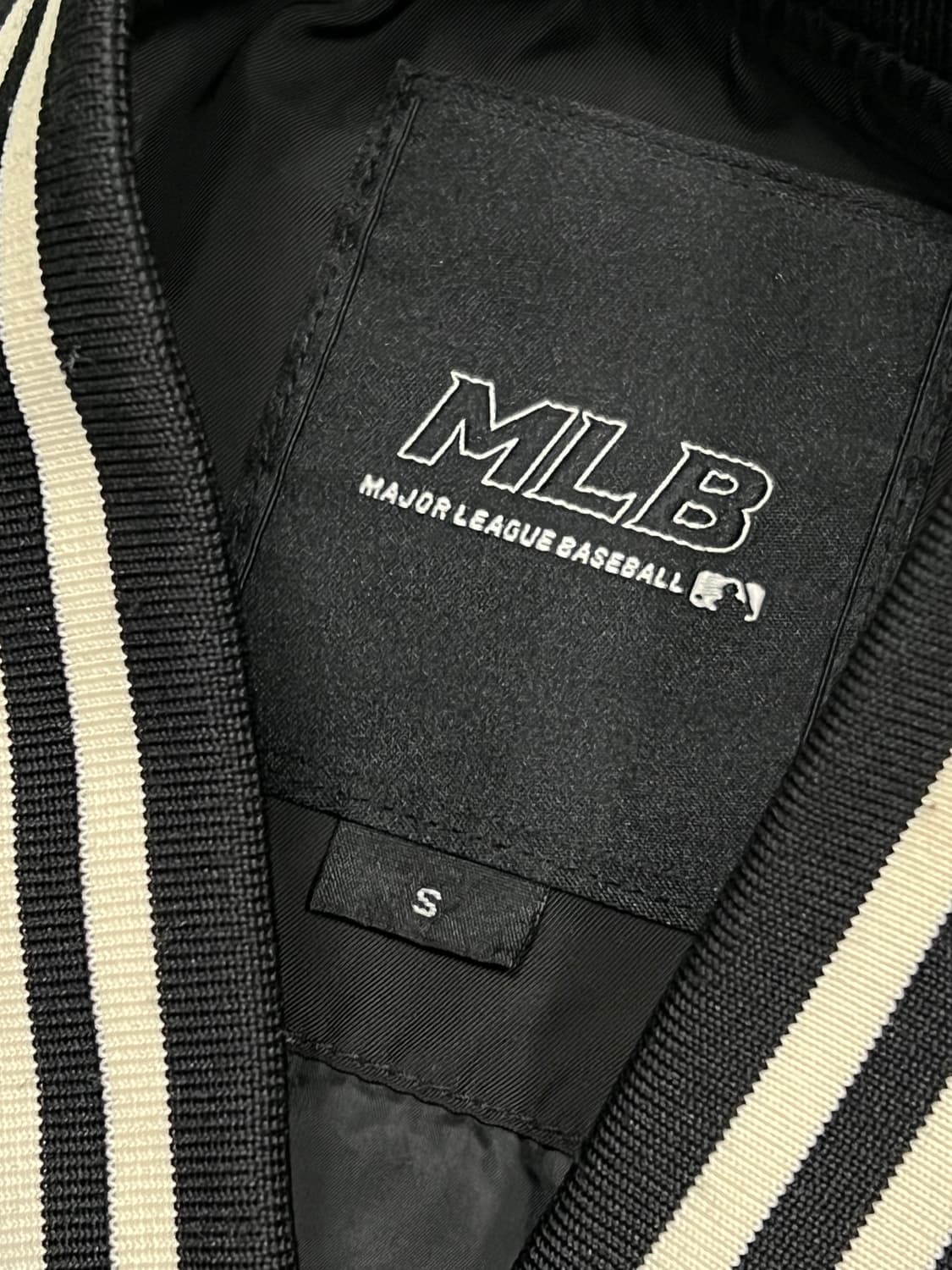 (S) MLB X DISNEY 미키 우븐 베이스볼 점퍼 상품이미지4