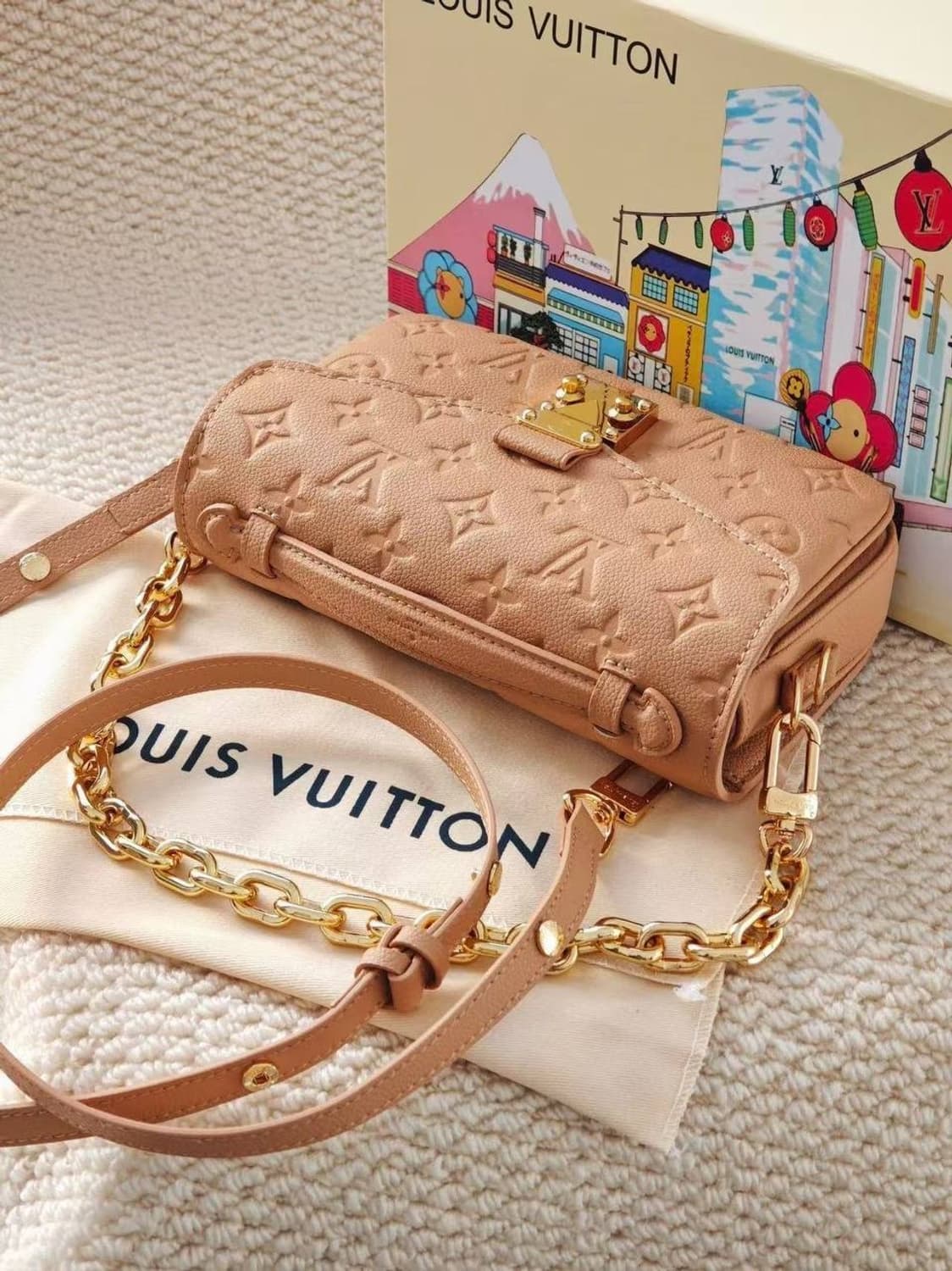 루이비통(Louis Vuitton) 포쉐트 메티스 이스트 웨스트 백 상품이미지2