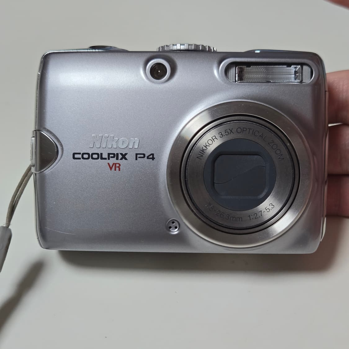 니콘 쿨픽스 P4  디지털 카메라 상품이미지1