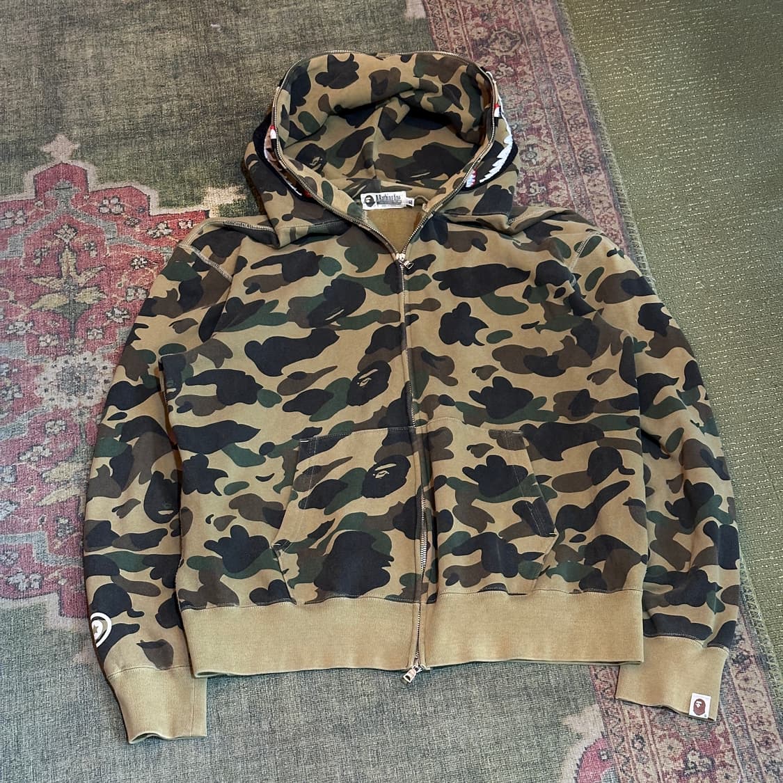 베이프 카모 샤크 후드 집업  상품이미지1