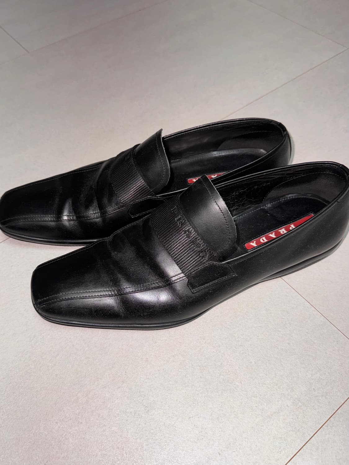 OOs Prada Vintage Loafer 상품이미지1