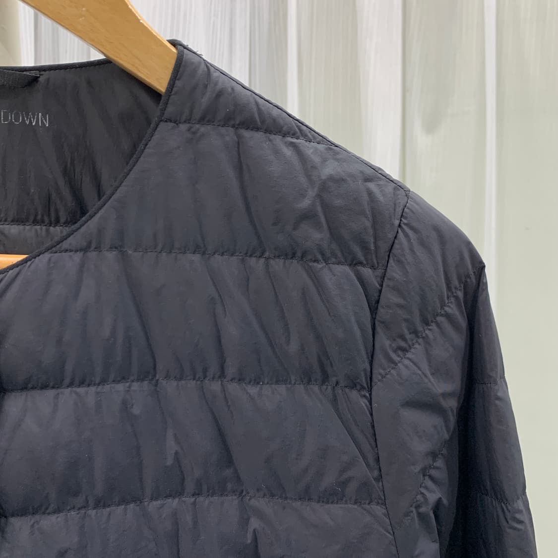 일본 유니클로 울트라 라이트 다운 여성 경량 패딩 1744 상품이미지2