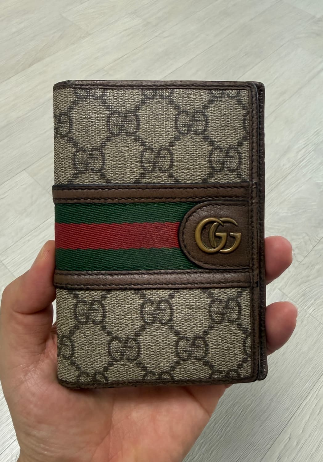 구찌 오피디아 여권 지갑 상품이미지3