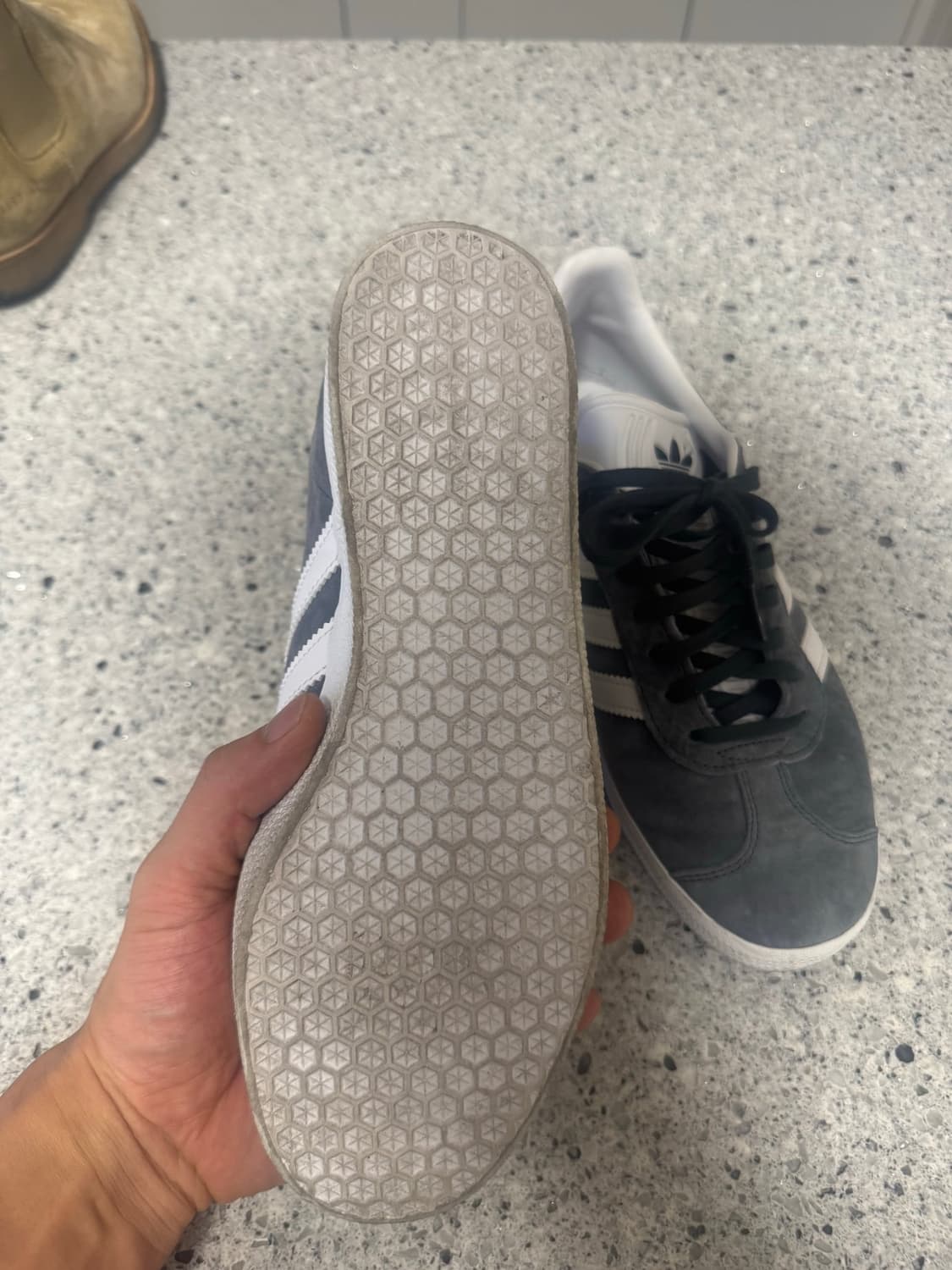 아디다스 가젤 솔리드 그레이 260 상품이미지4