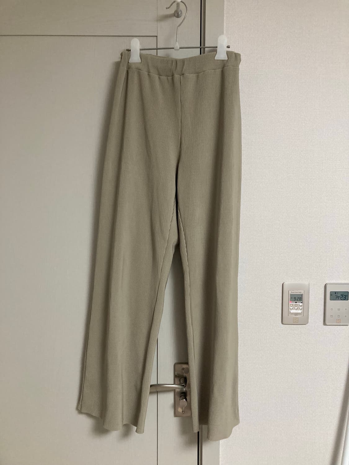 38커먼커먼 플리츠팬츠 상품이미지2